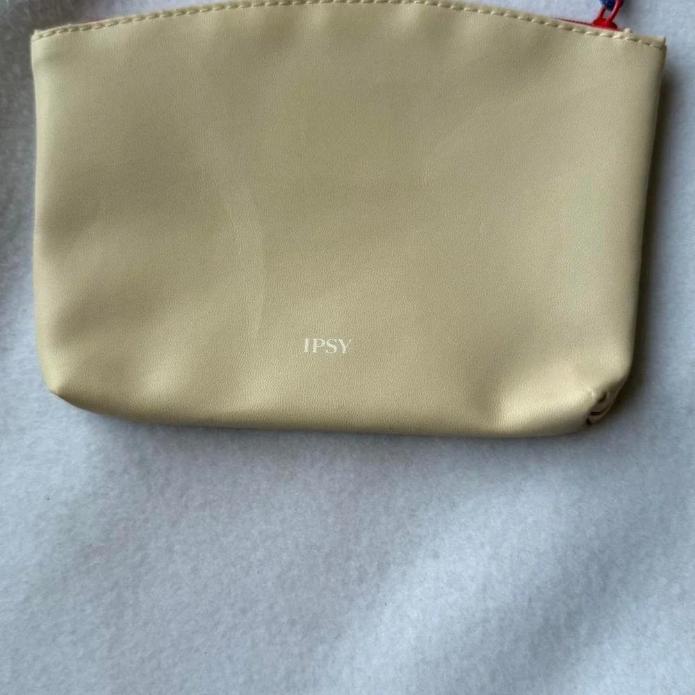Ipsy Women Empowerment Makeup Bag Cosmetic Pouch Confidence Comes From Within